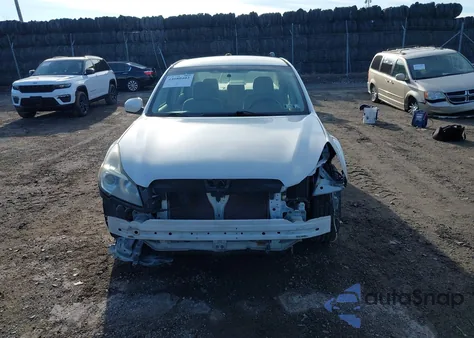 2013 Subaru Legacy 2.5I Premium z USA, uszkodzony, nr VIN 4S3BMBC65D3038885